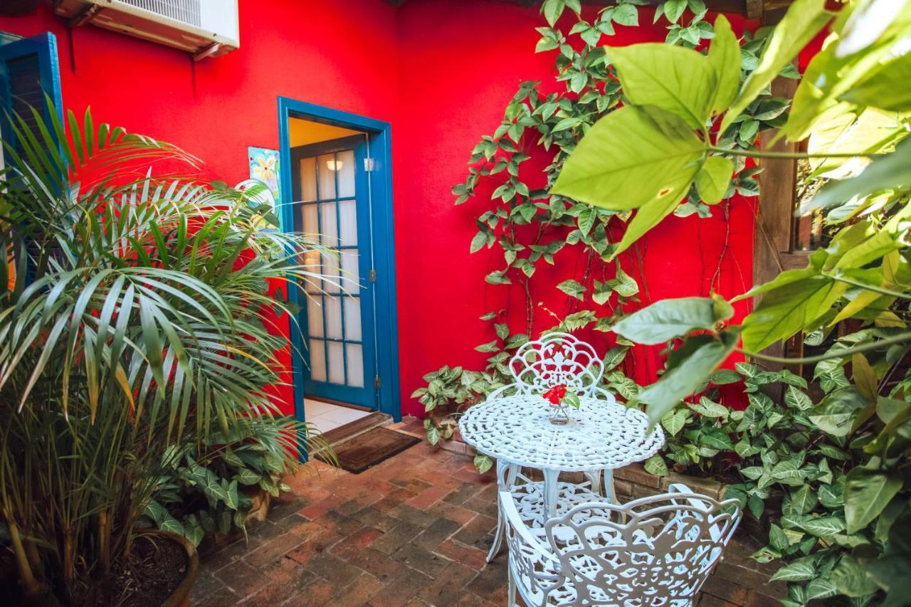 Dos Hibiscos Hotel Ilhabela