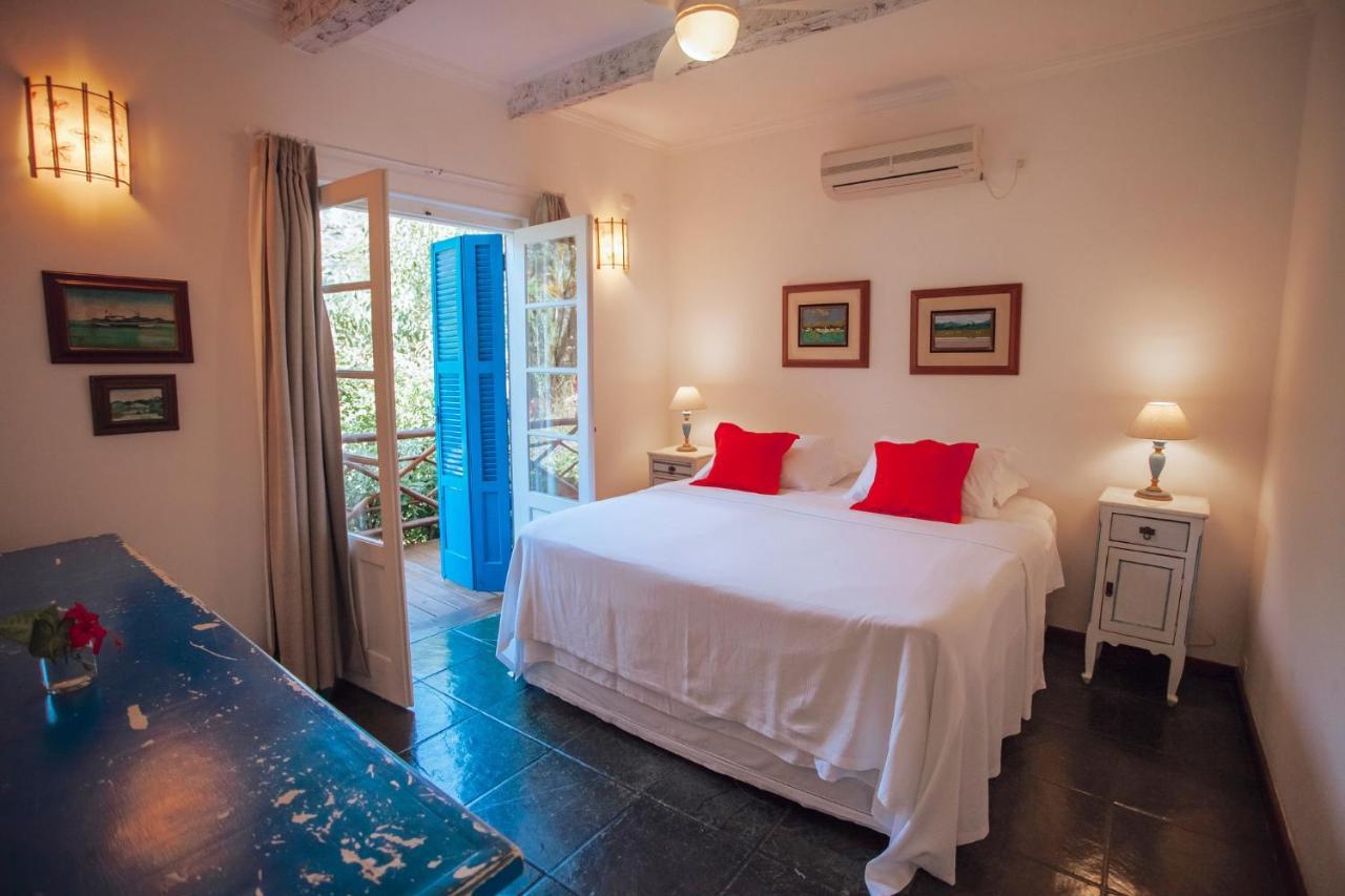 Hotel Dos Hibiscos 3*